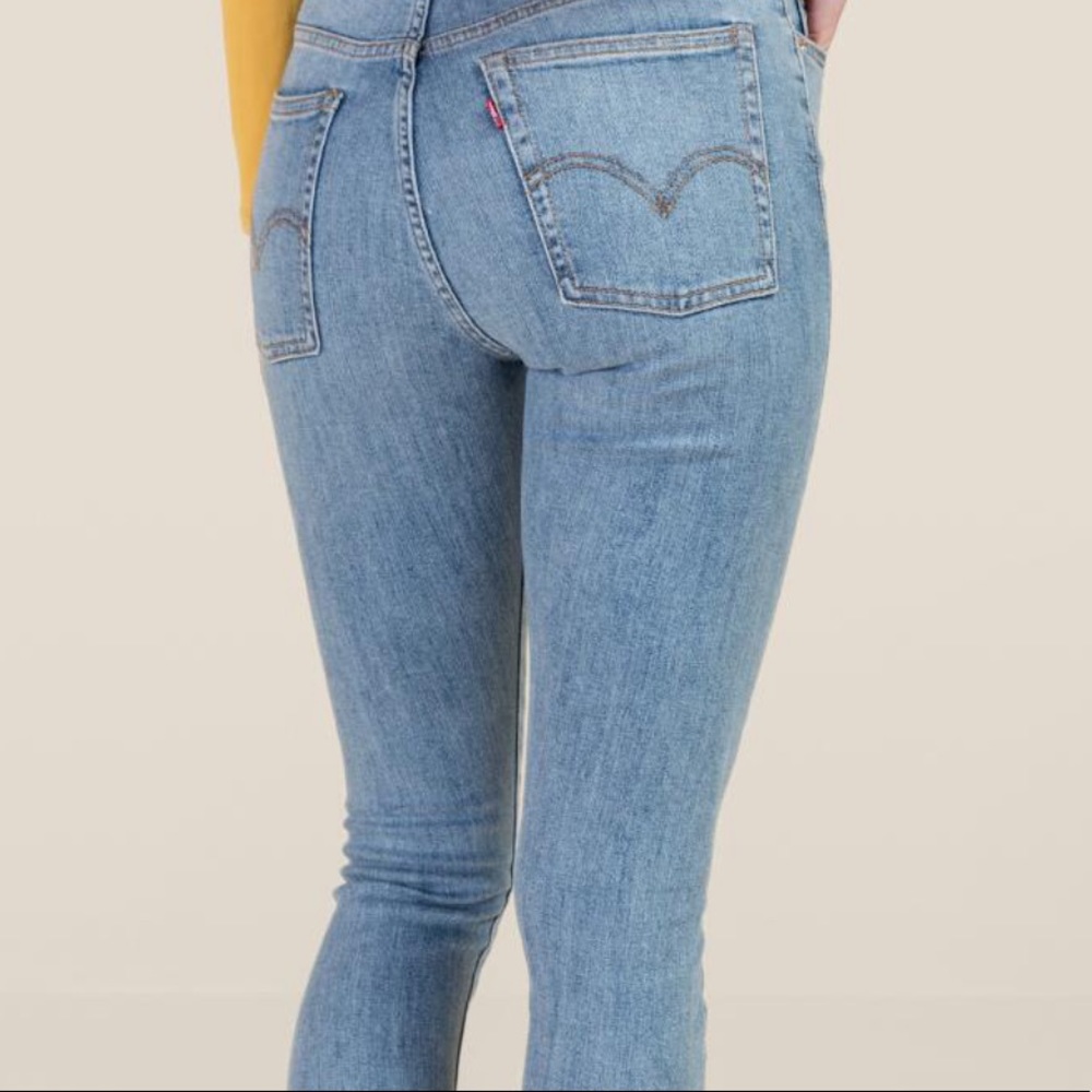 Levi’s Wedgie Skinny